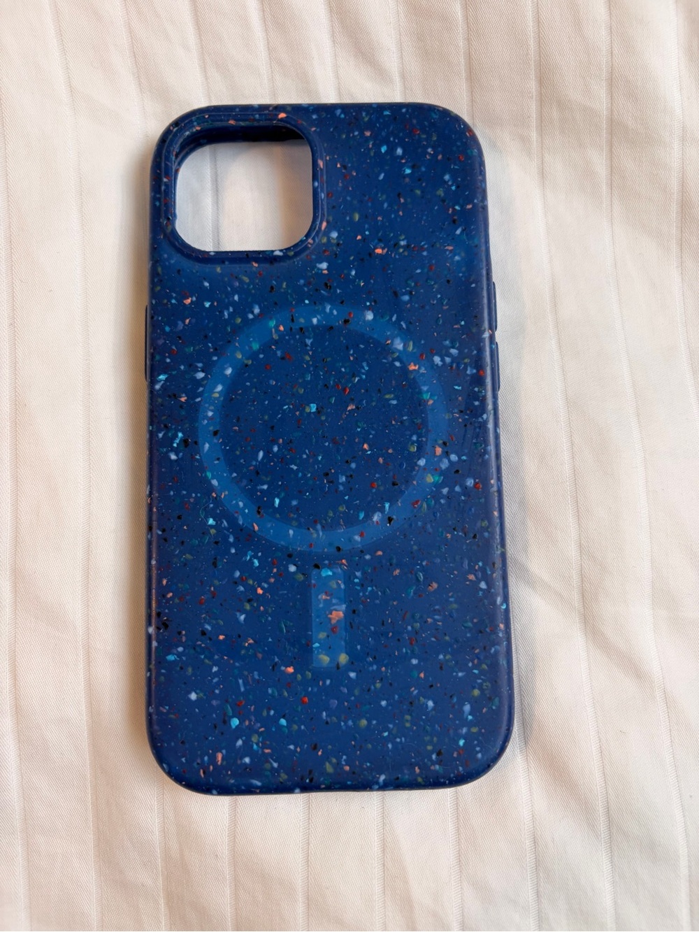 OtterBox Blue Speckled MagSafe Compatible Phone Case